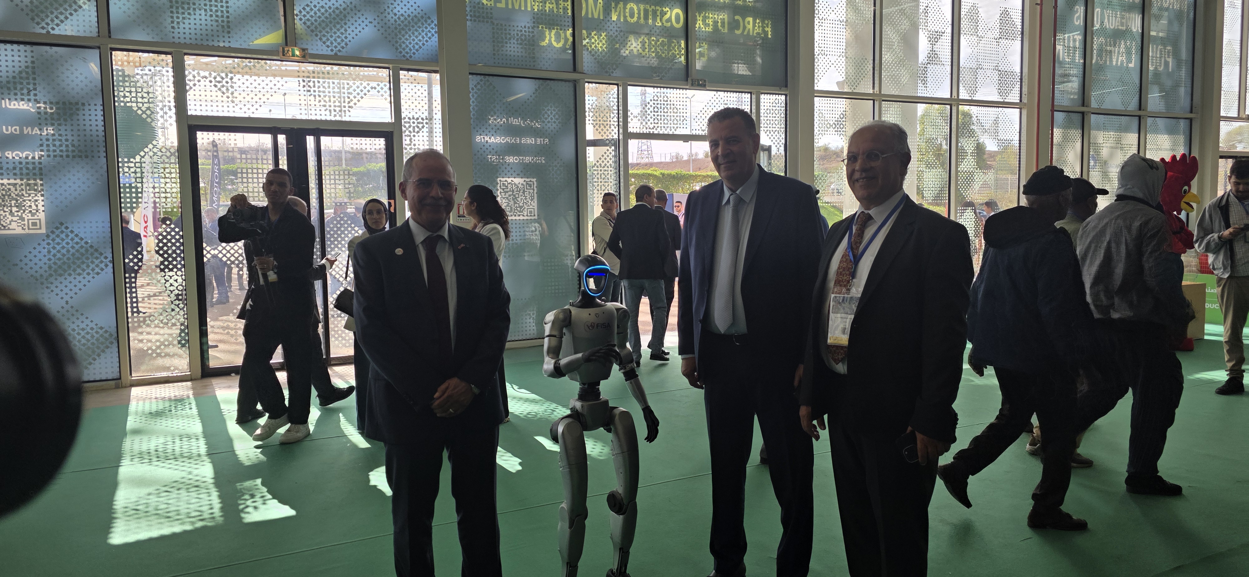 AYA Robot meets Chakib Alj, President of CGEM
